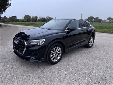 Audi Q3 SPB 35 TDI S tronic Business Plus