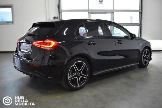 MERCEDES-BENZ A 180 d Automatic Premium Night Edition