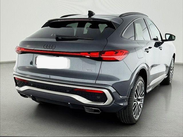 AUDI Q5 SPB Sportback TFSI mHEV+ S tronic quattro S line.