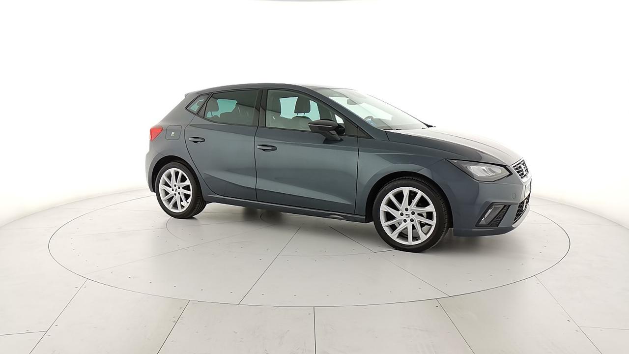 SEAT Ibiza V 2017 - Ibiza 1.0 ecotsi FR 95cv