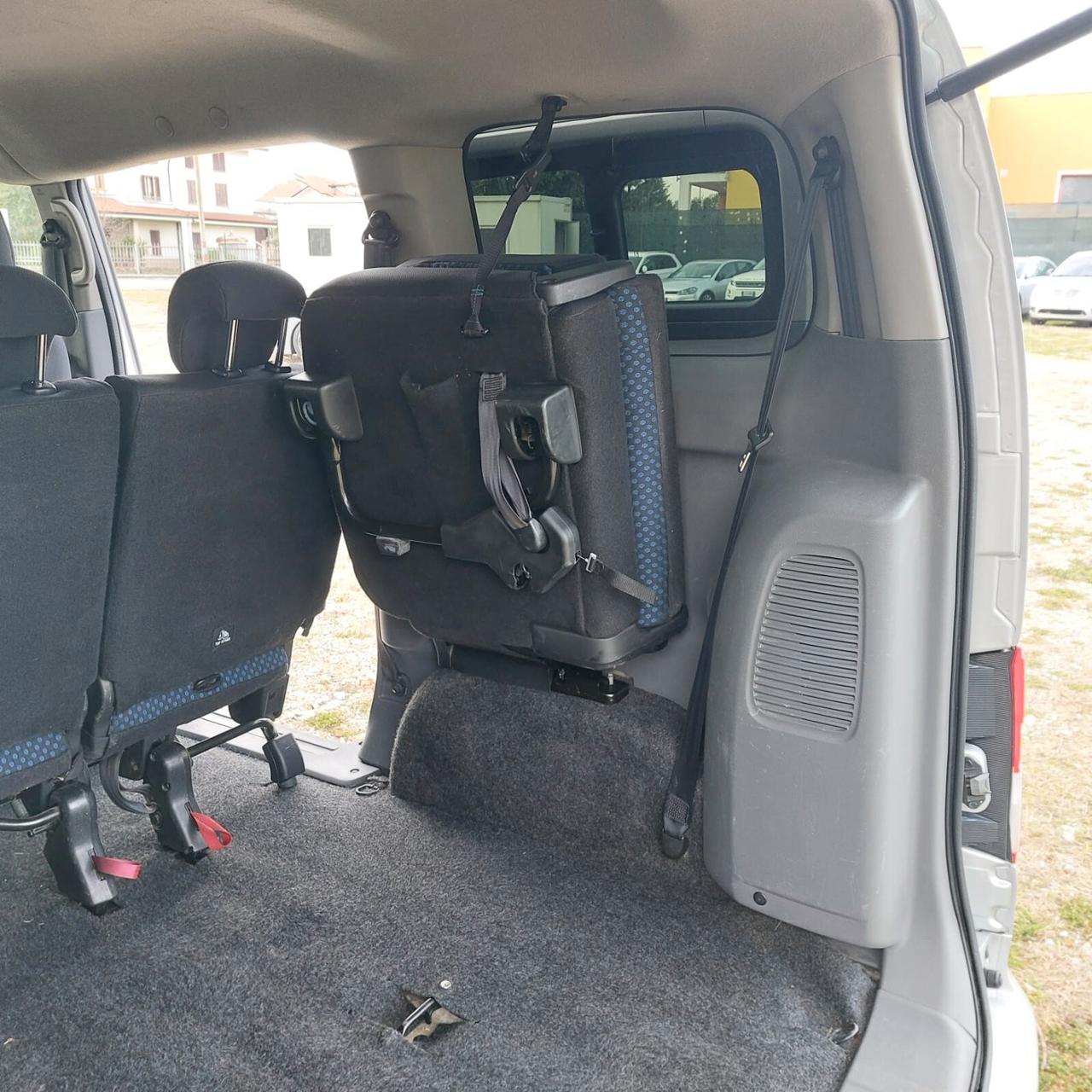 Nissan NV200 1.5 dCi 110CV Bus