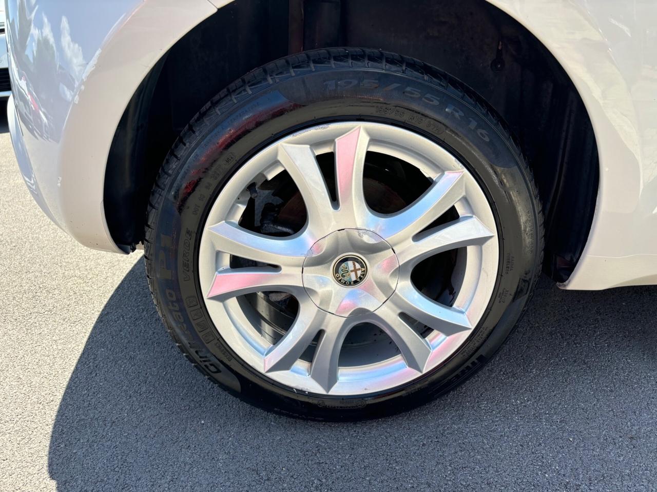 Alfa Romeo MiTo 1.4 78 CV 8V S&S Distinctive Sport