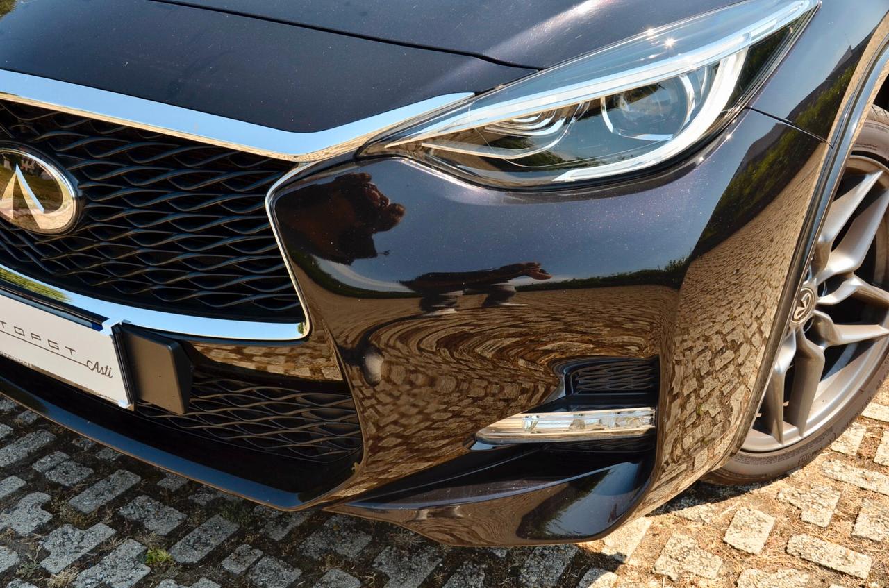 INFINITI Q30 1.5d SPORT 109cv, UNICO UTILIZZATORE, SERVICE CON FATTURE, EURO 6B, TETTO, HI-FI BOSE, 19", PERMUTE