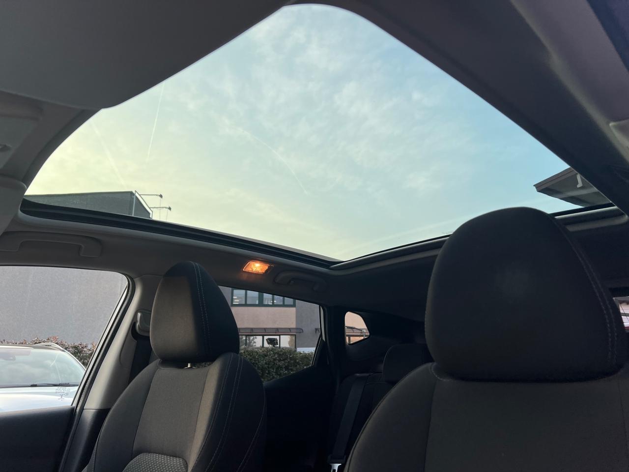 Nissan Qashqai 1.3 DIG-T 140 CV N-Connecta*NAVI*TETTO