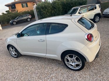 Alfa Romeo MiTo 1.6 JTDm 16V Distinctive Sport Pack