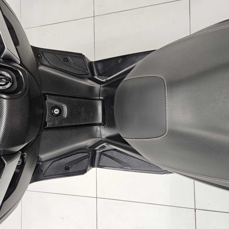 Yamaha X-Max 400 - 2016