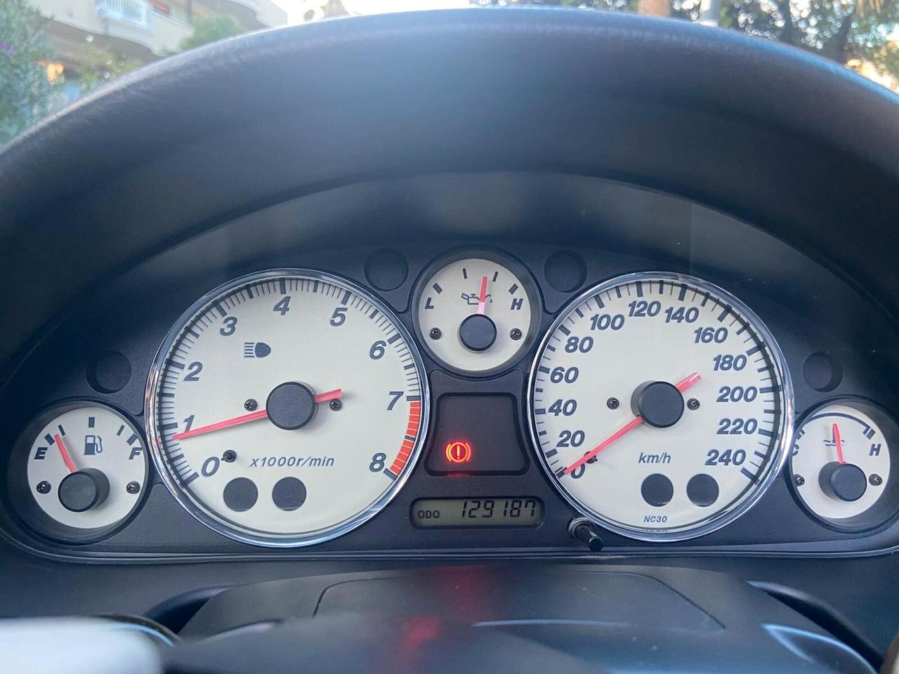 Mazda MX-5 1.6i 16V cat Trilogy