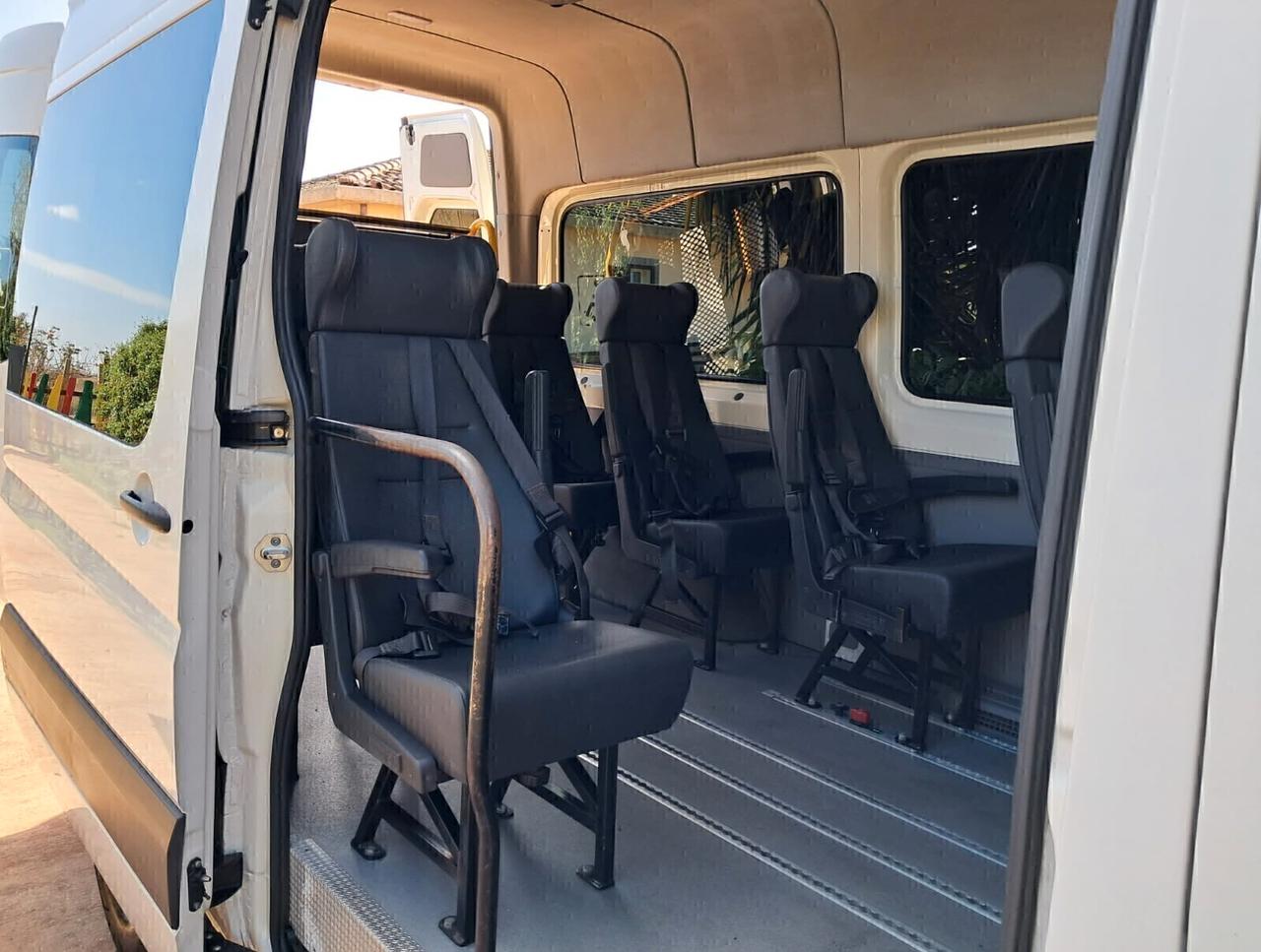 Volkswagen Crafter VW 9 POSTI TETTO ALTO TRASPORTO DISABILI PEDANA ELETTROIDRAULICA
