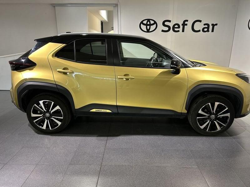 Toyota Yaris Cross 1.5 Hybrid 5p. E-CVT AWD-i Premiere
