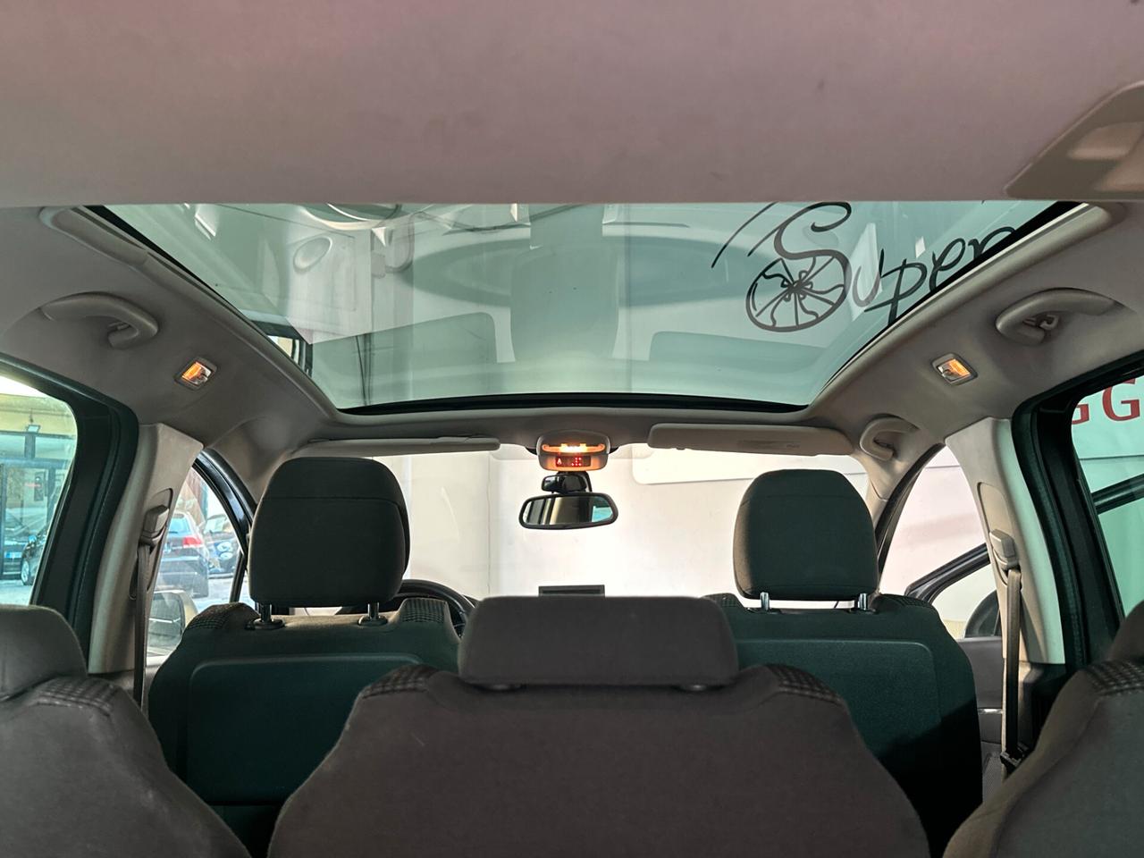 Peugeot 5008 1.6 HDi 112CV 7 posti