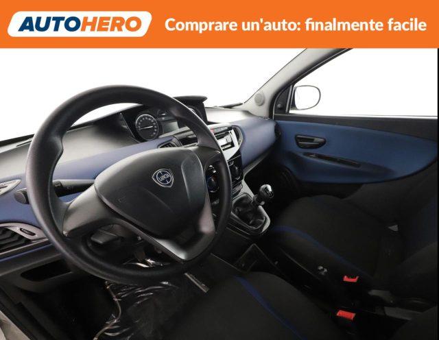 LANCIA Ypsilon 1.2 69 CV 5 porte Silver
