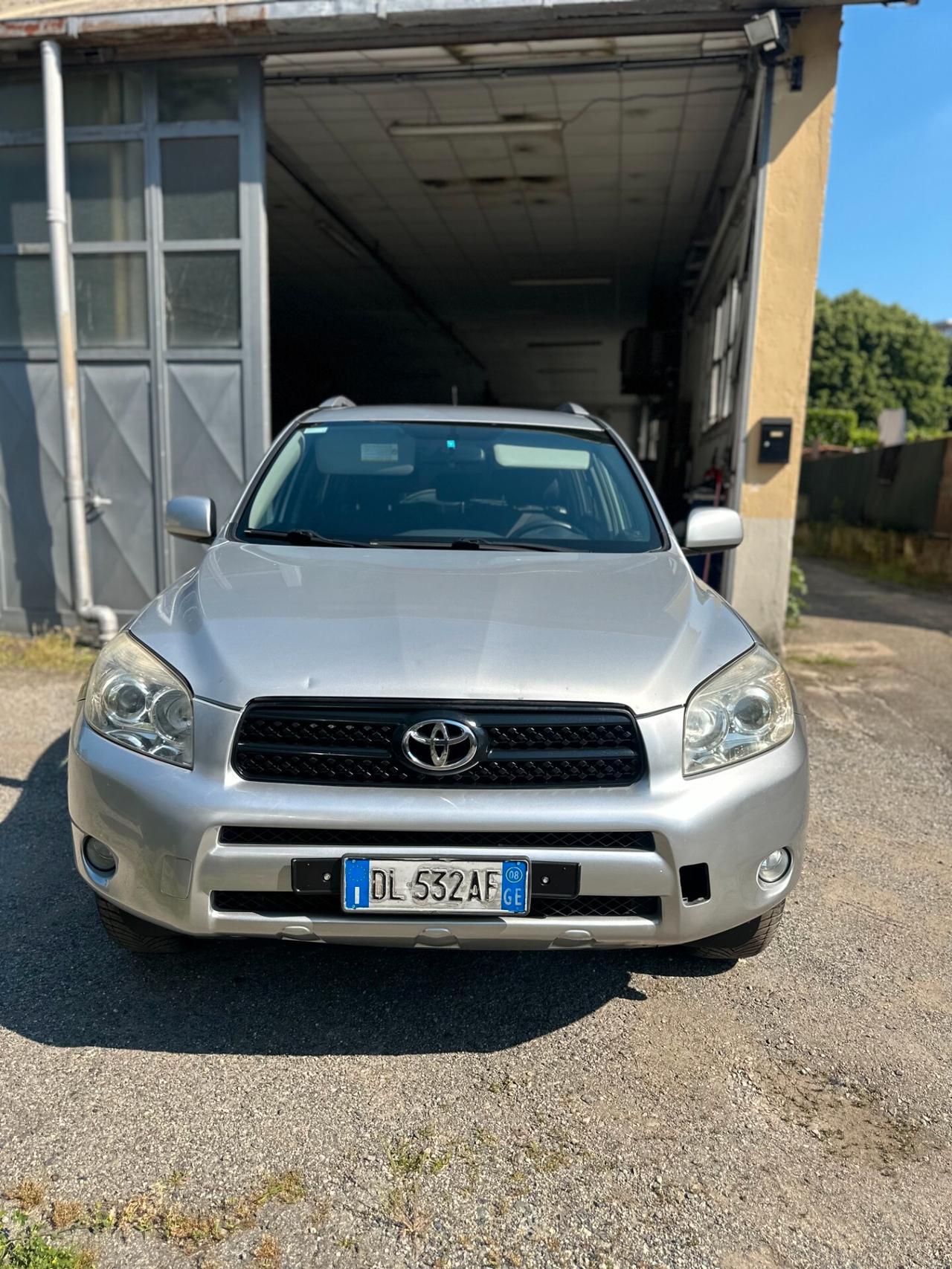 Toyota RAV 4 RAV4 2.0 Sol
