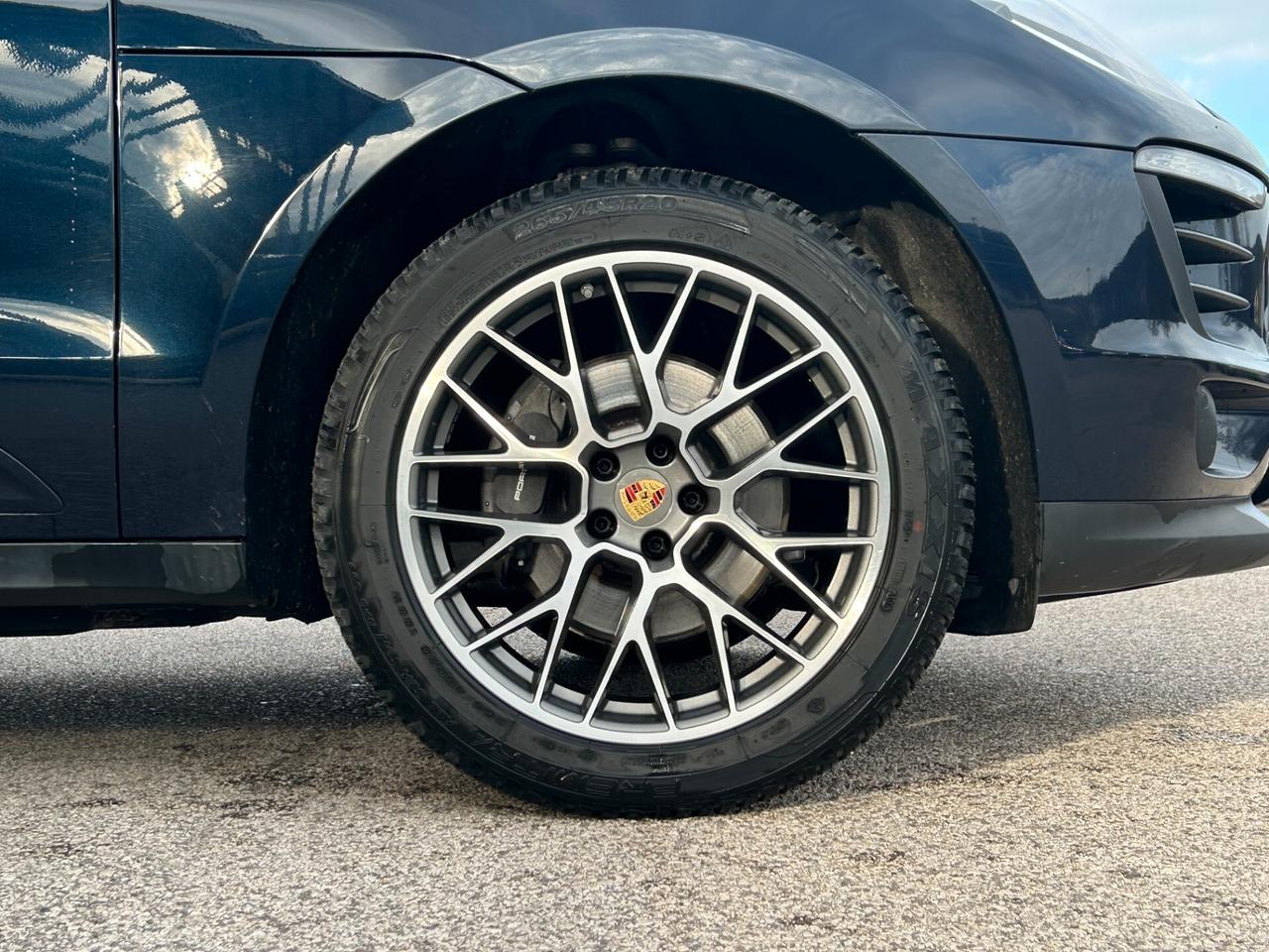 Porsche Macan 2.0 PDK 252cv "82.000 KM"