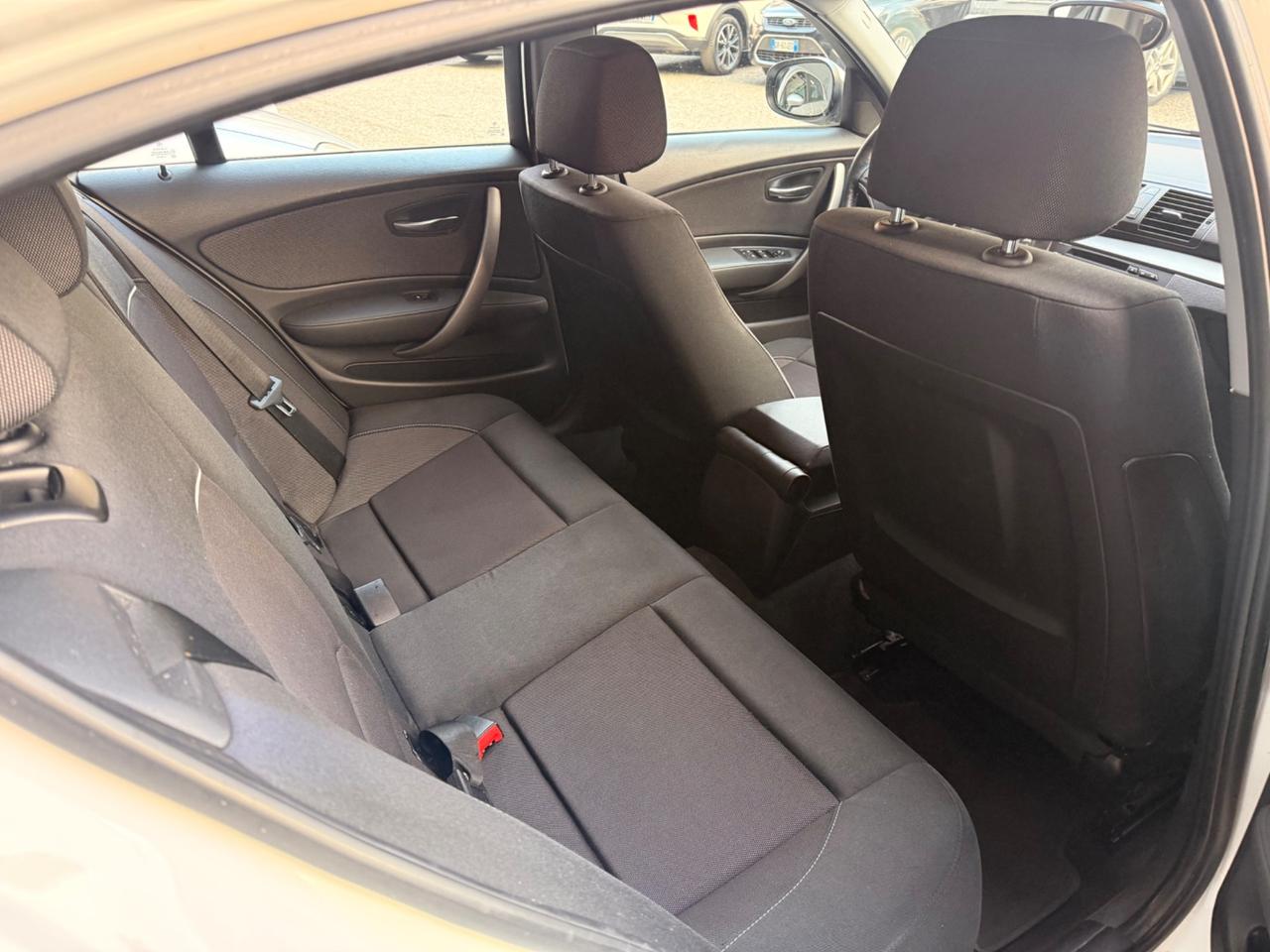 Bmw 116 116d 2.0 116CV cat 5 porte Futura DPF