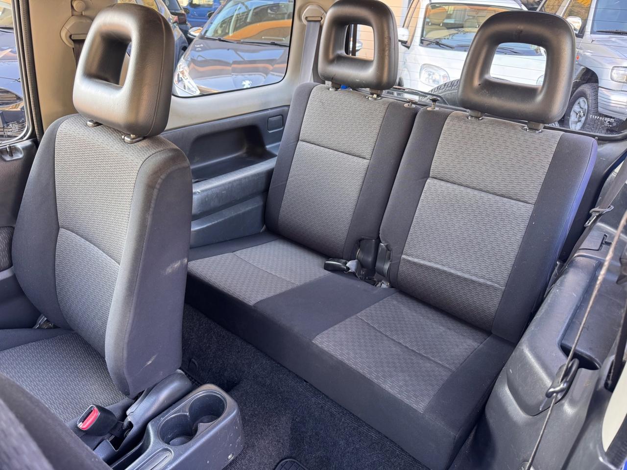 Suzuki Jimny 1.3i 16V cat 4WD JLX