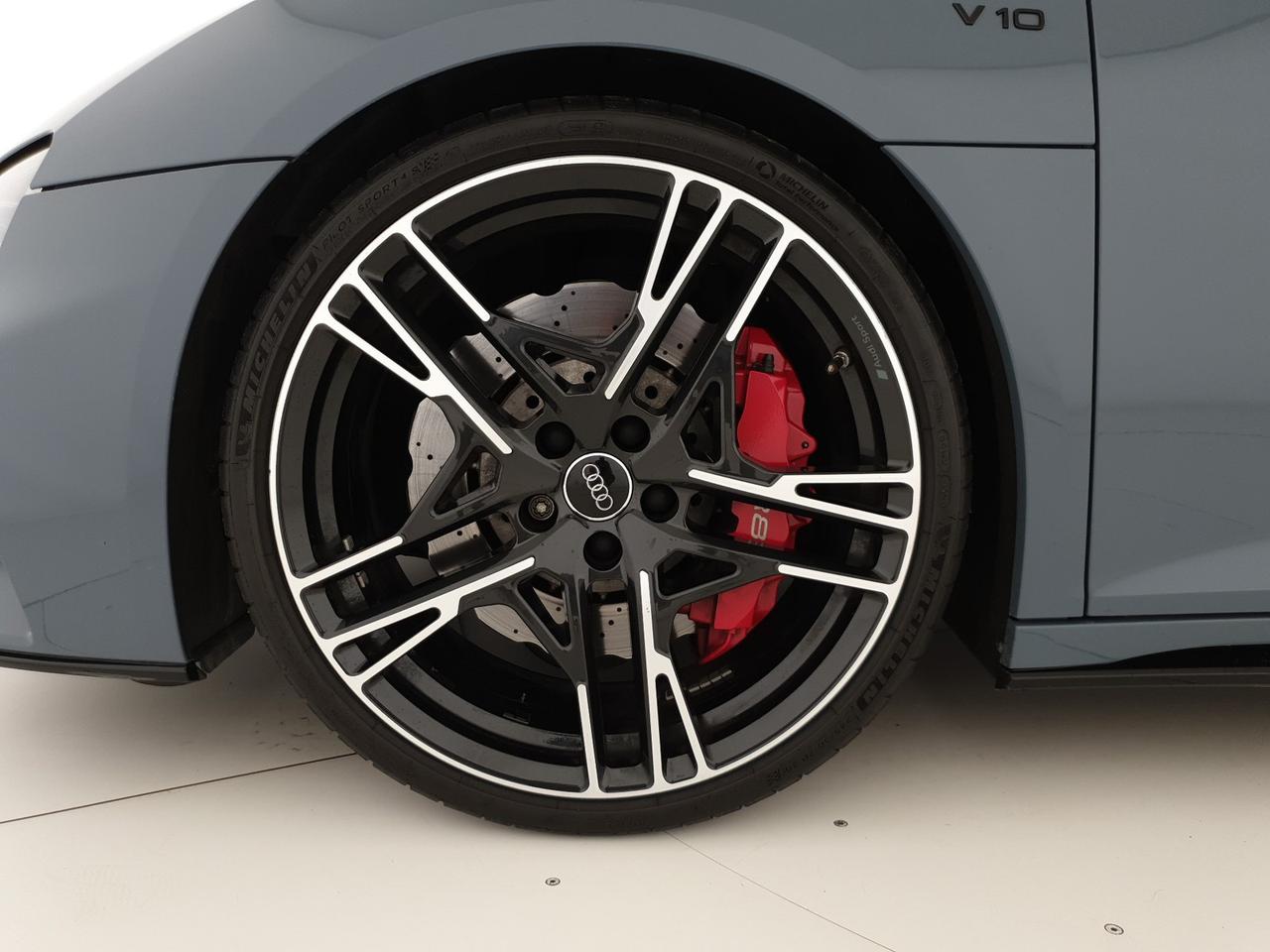5.2TFSI 570CV quattro S tronic