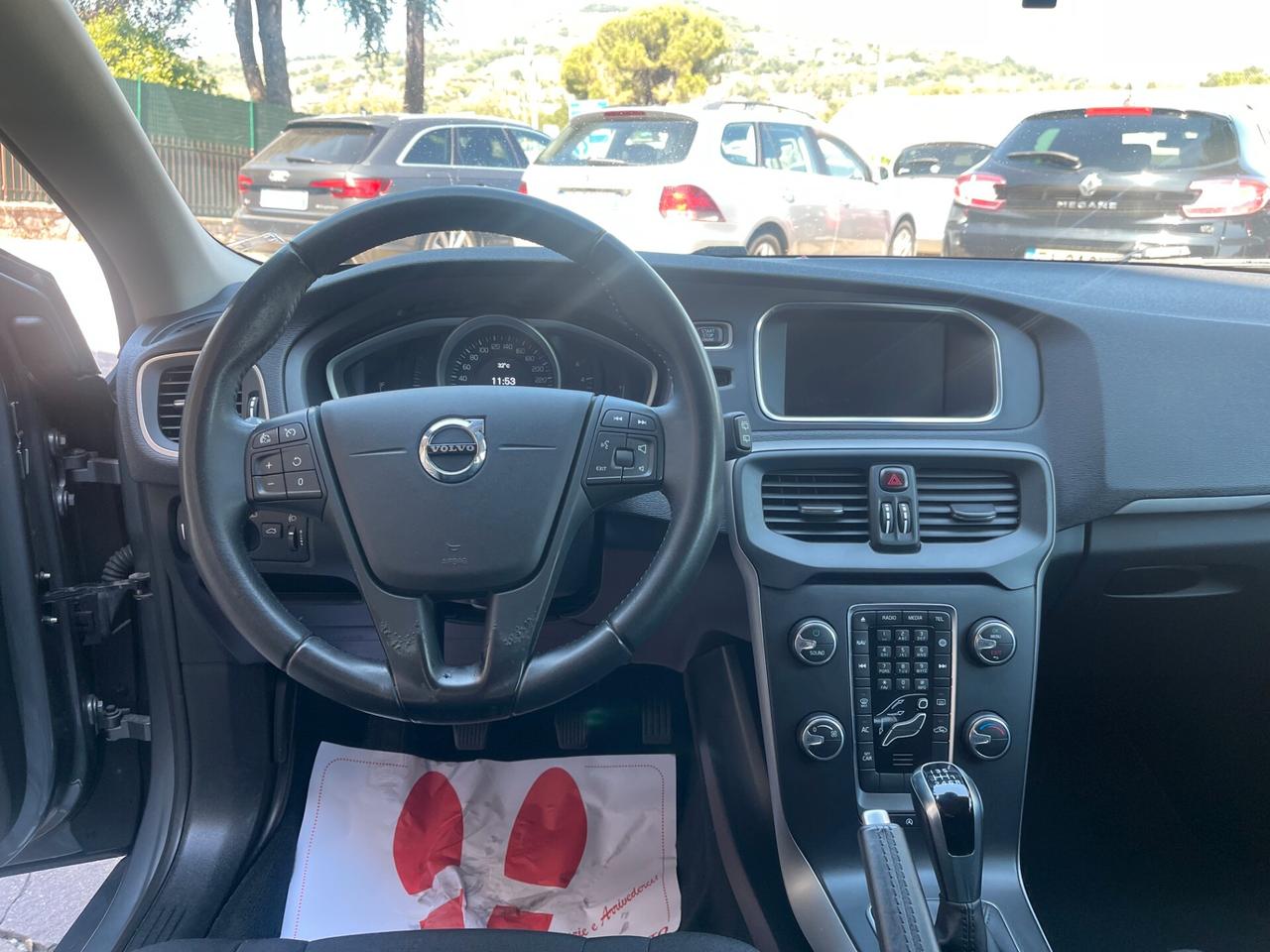 Volvo V40 D2 Business NEO PATENTATI