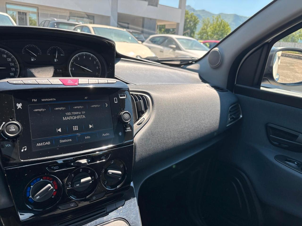 Lancia Ypsilon GOLD 1.0 FireFly Hybrid 5 porte - 2022