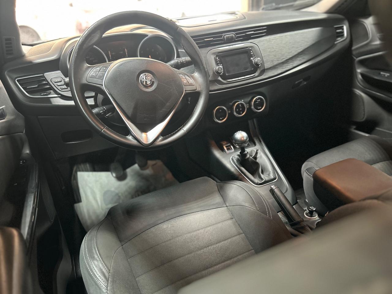 Alfa Romeo Giulietta 1.4 Turbo 120 CV GPL Super