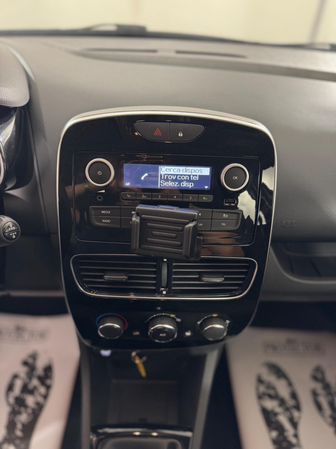 Renault Clio TCe 12V 75 CV 5 porte Generation