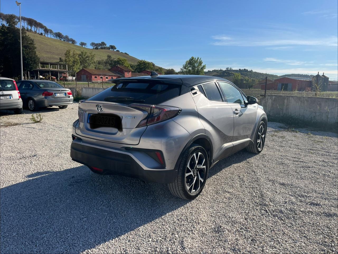 Toyota C-HR 1.8 Hybrid E-CVT Style