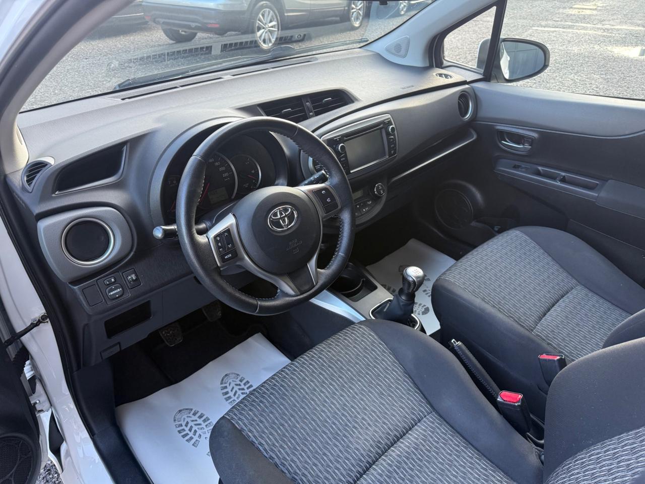 Toyota Yaris 1.0 5 porte Lounge