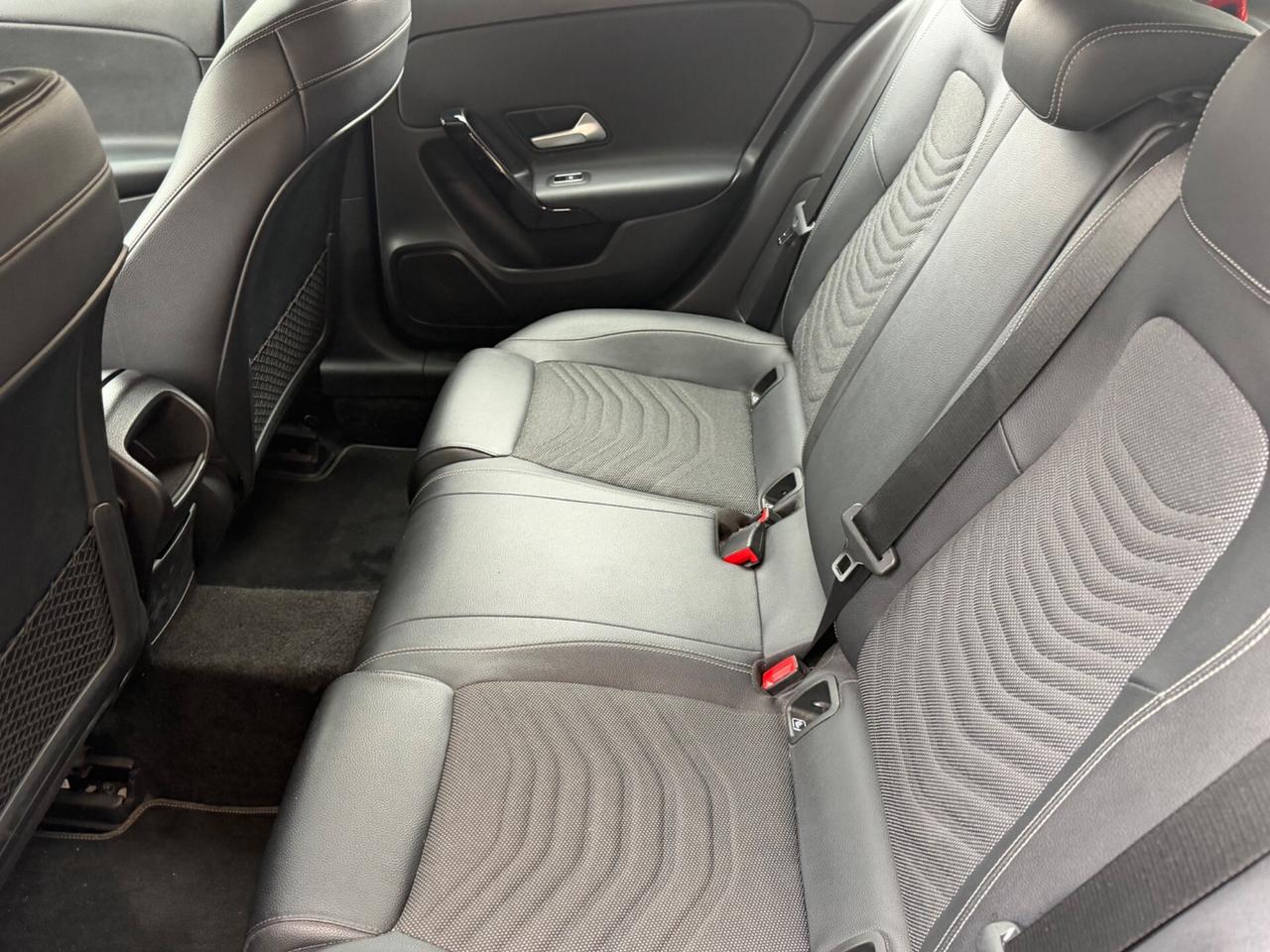 Mercedes-benz A 180 d Automatic Premium ok neopatentato