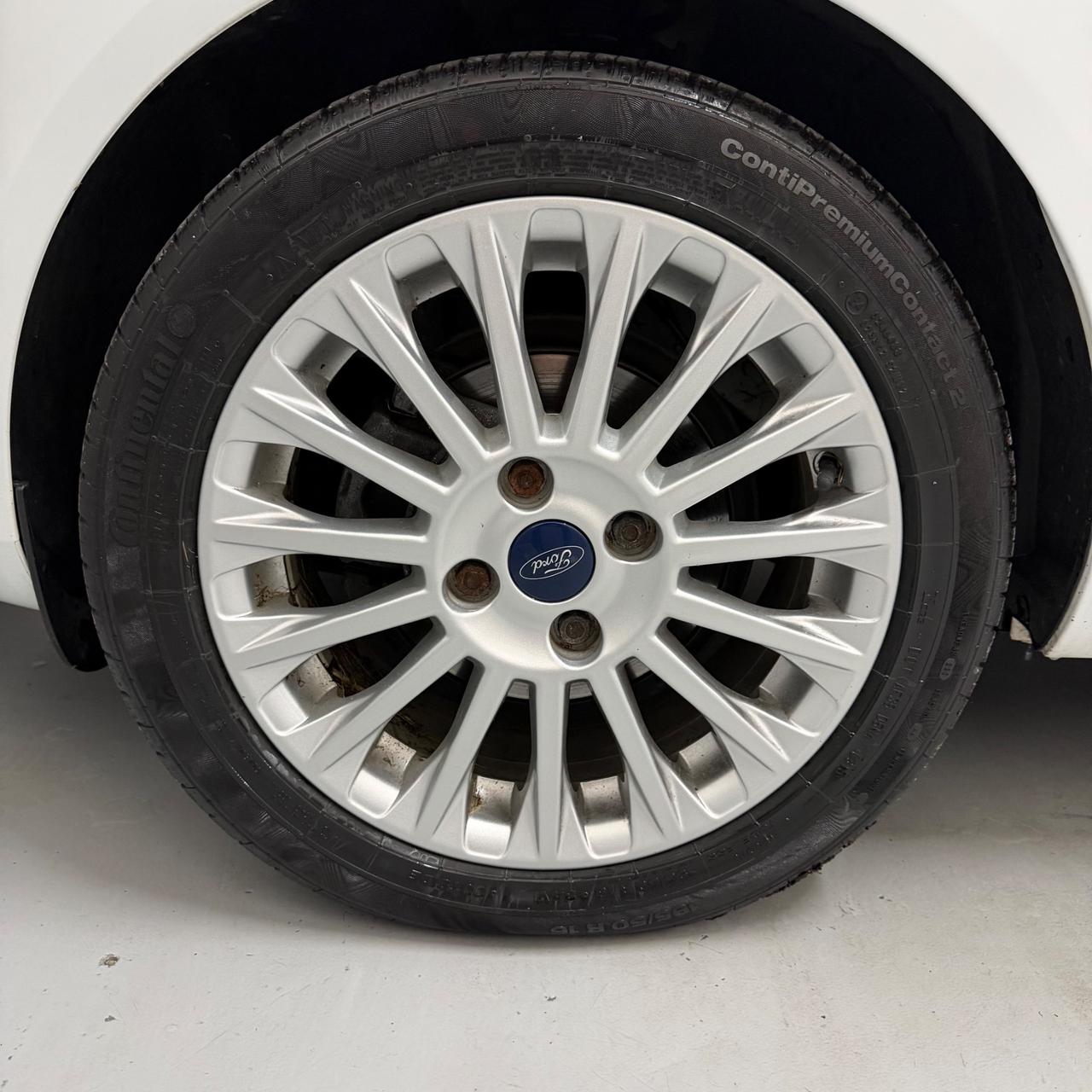 Ford Fiesta 1.5 TDCi 95CV 3 porte Titanium NEOPATENTATI
