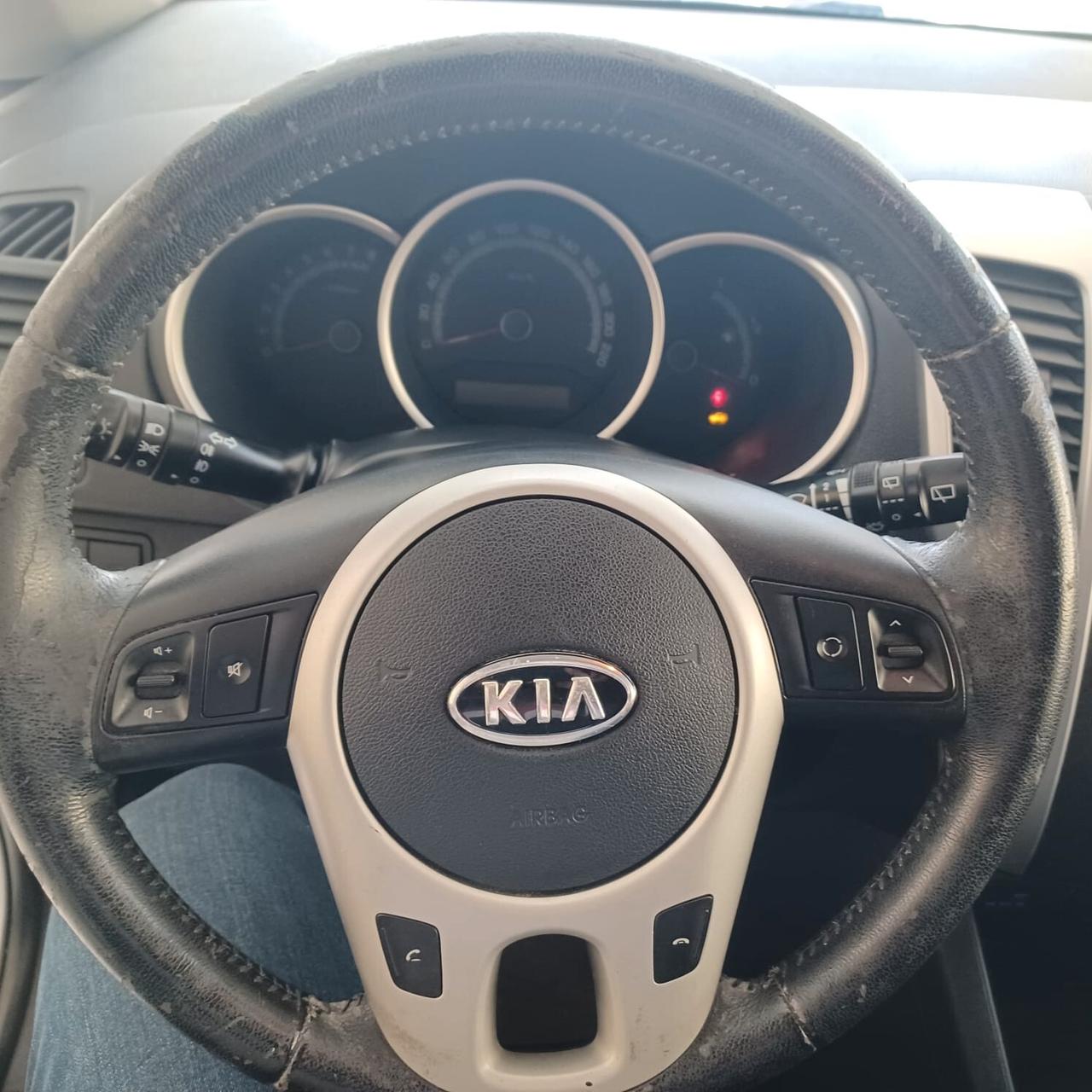 148.588KM KIA VENGA 1.4 BEN CONSERVATA