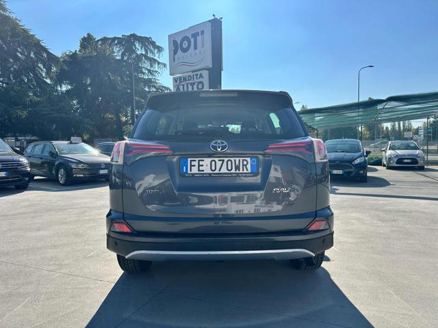 TOYOTA RAV 4 MY23 RAV4 2.0 D-4D 2WD Lounge