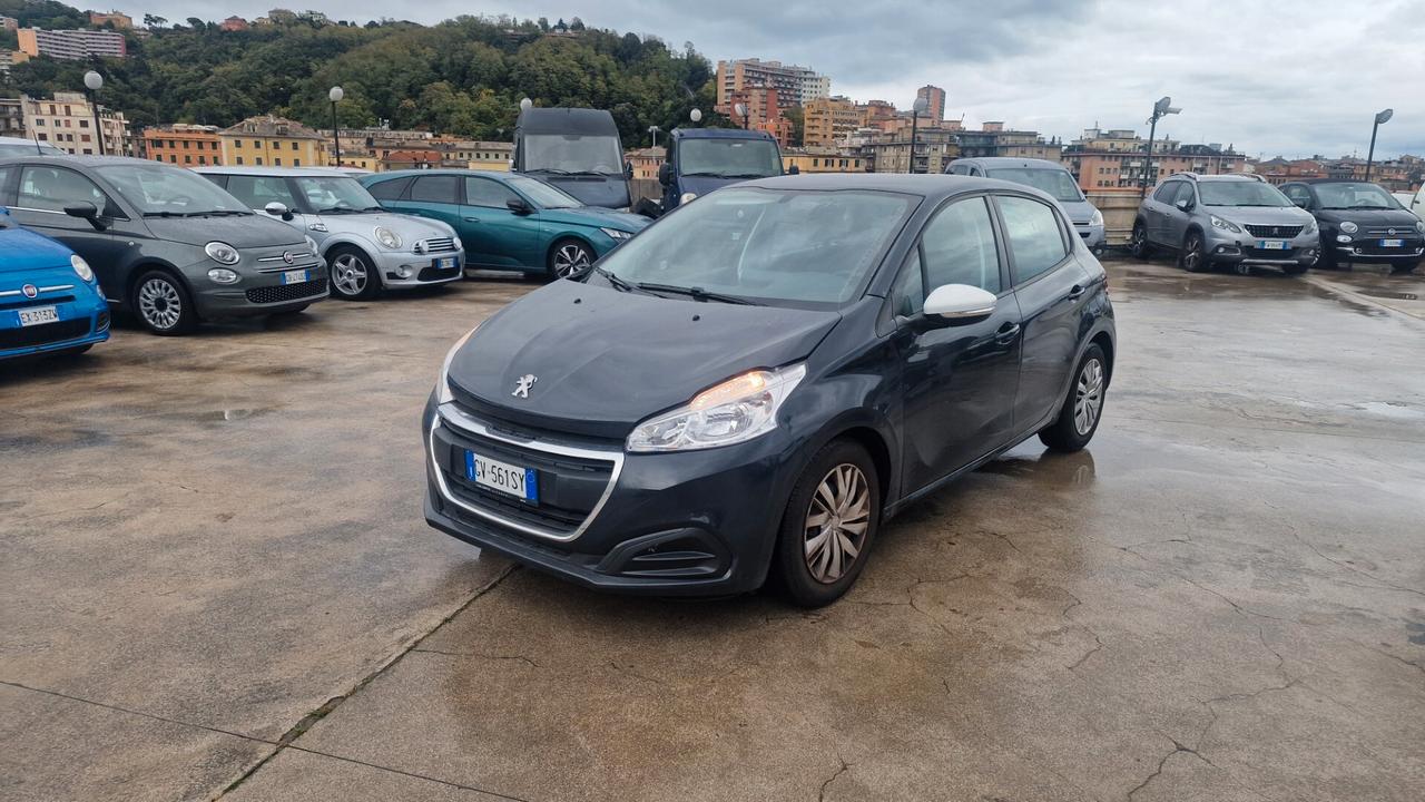 Peugeot 208 PureTech 82 5 porte Allure