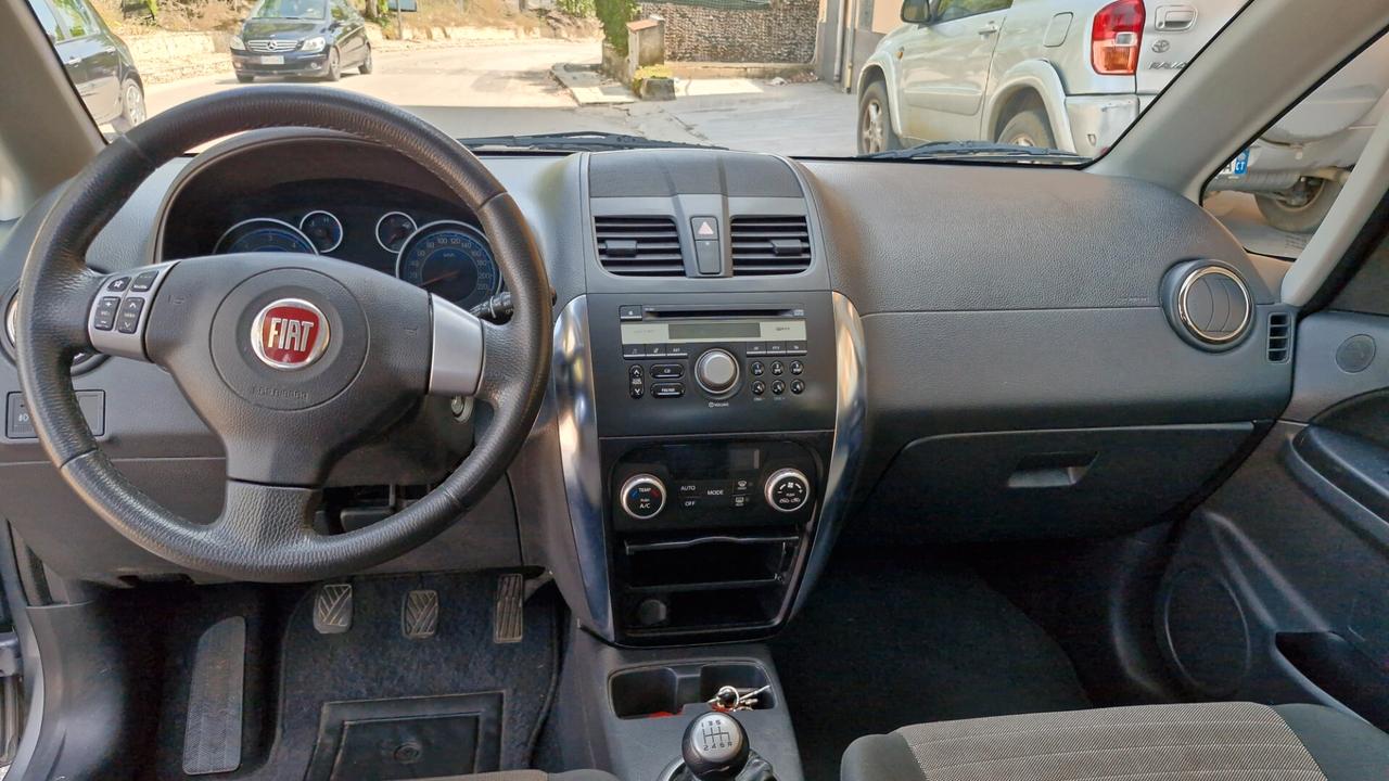 Fiat Sedici 2.0 MJT 16V DPF 4x4 Emotion