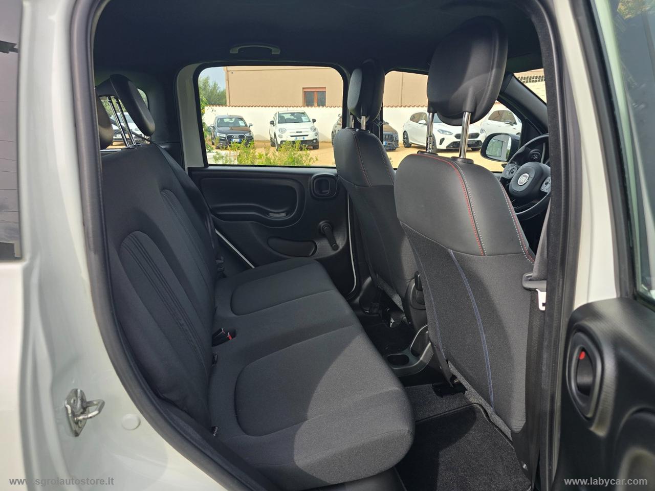 FIAT Panda 1.0 FireFly S&S Hybrid Sport