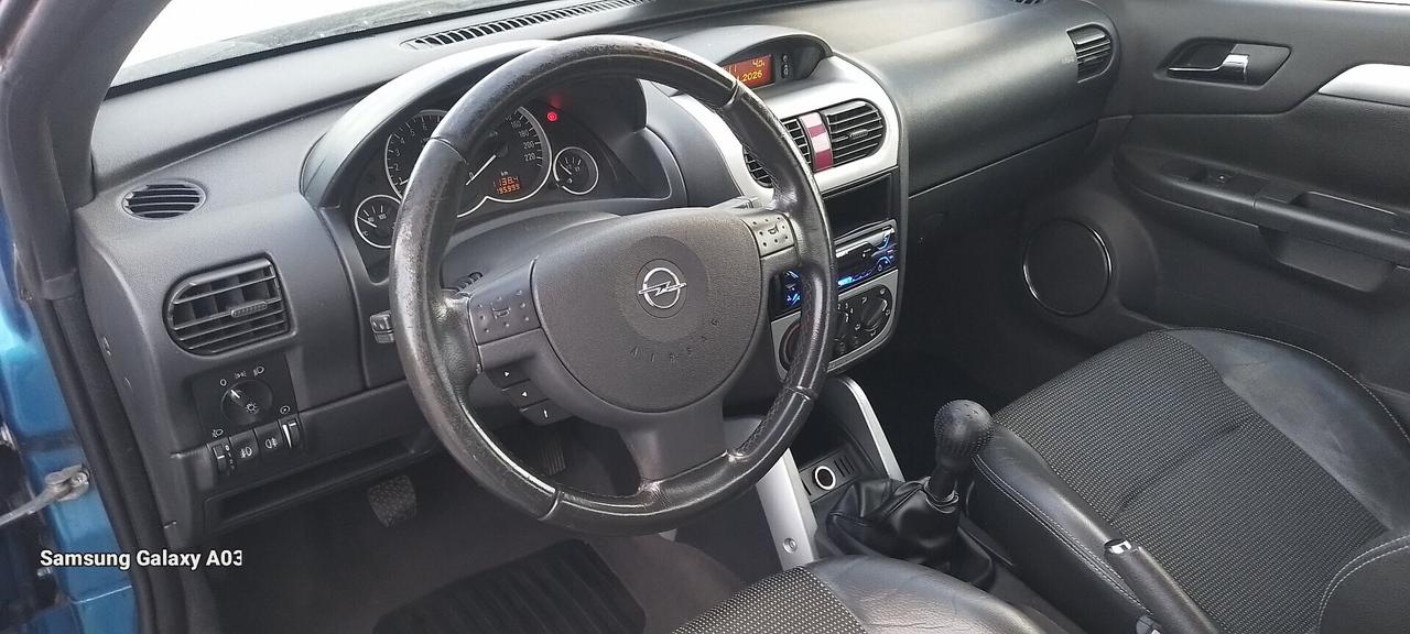 Opel Tigra TwinTop 1.4 16V First Edition