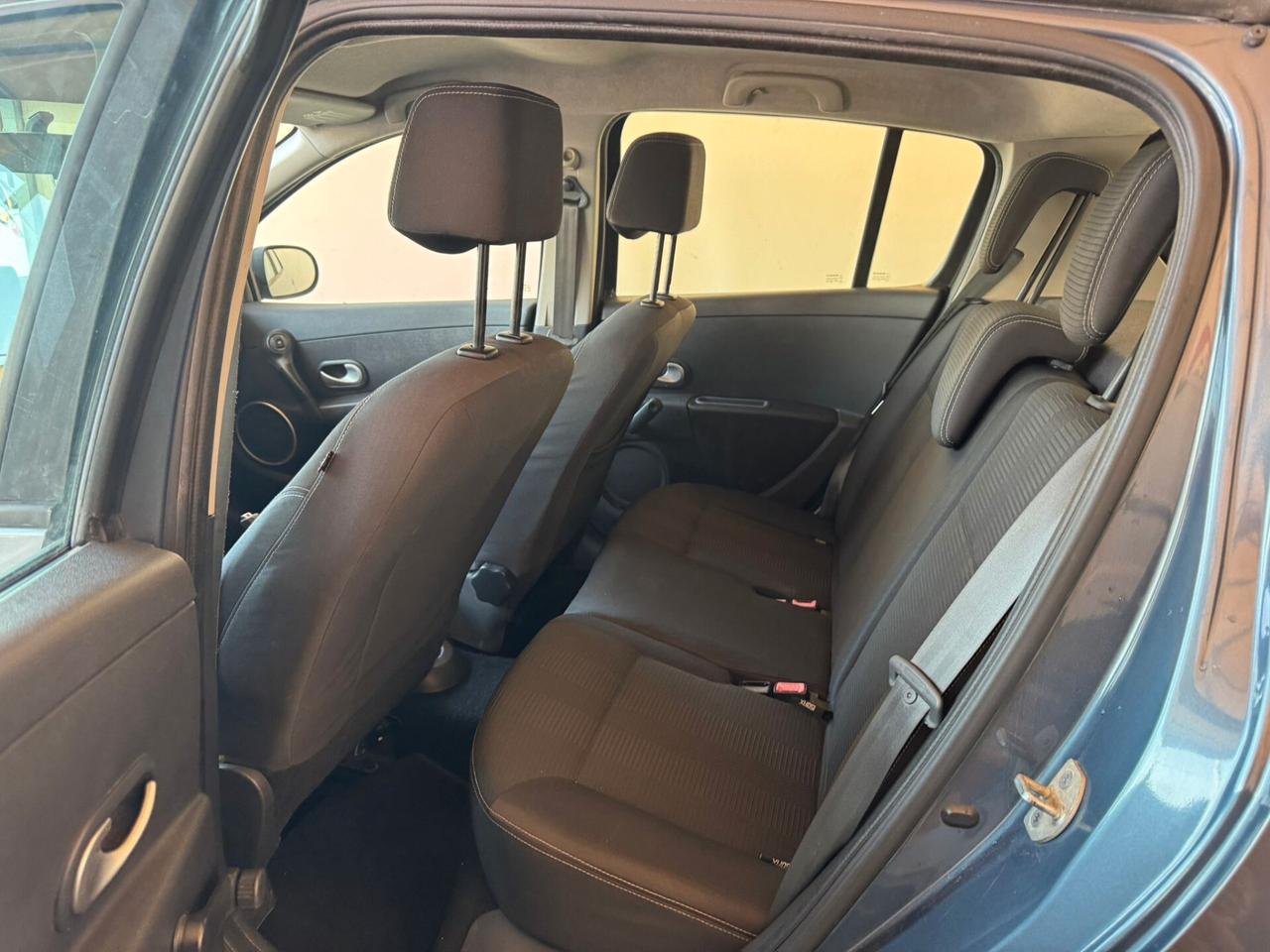 Renault Clio Storia 1.2 5 porte GPL Confort