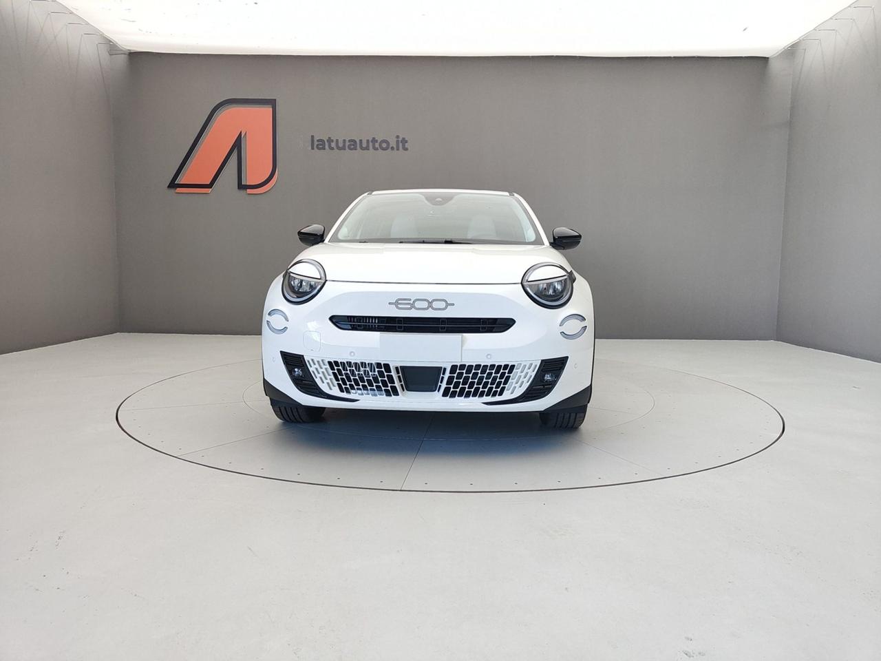 FIAT 600 IV 2023 600 1.2 MHEV 110CV DCT LA PRIMA