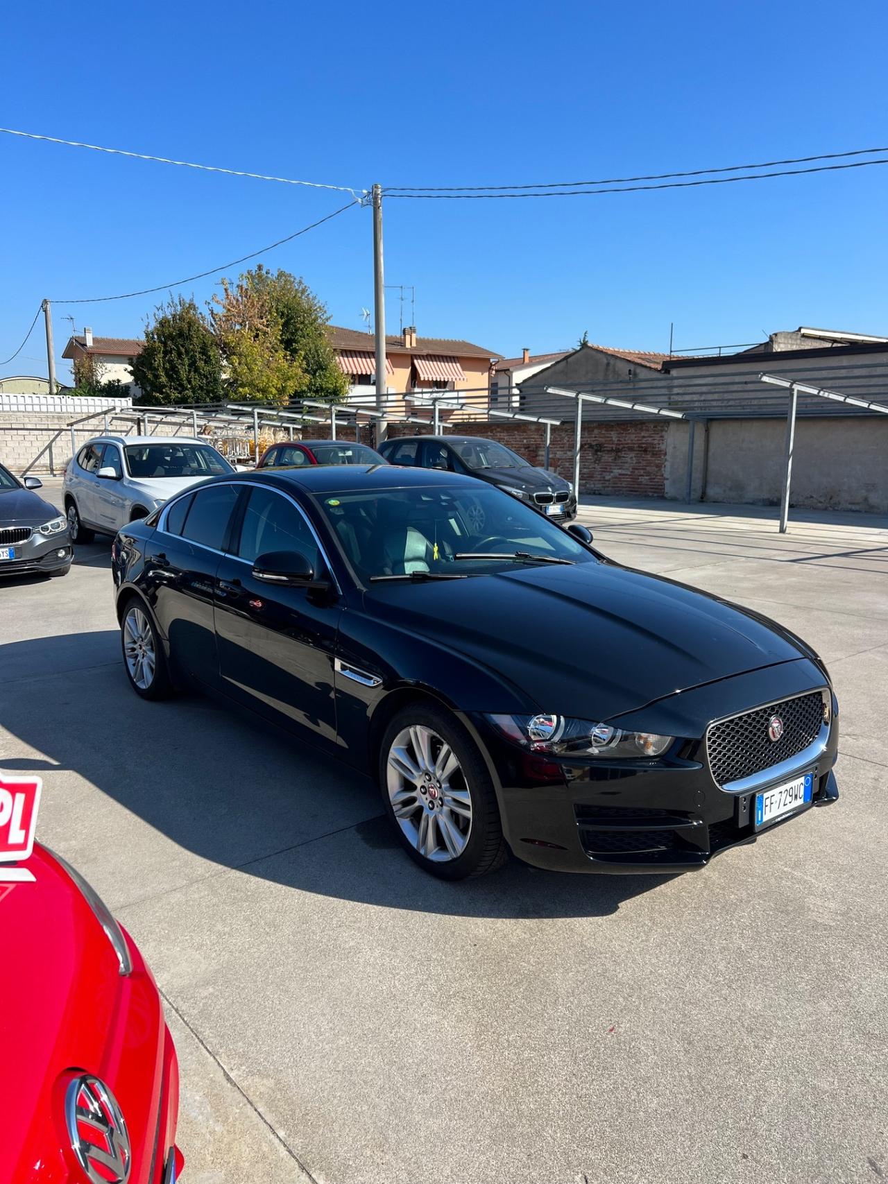 Jaguar XE 2.0 D Turbo 180CV Pure