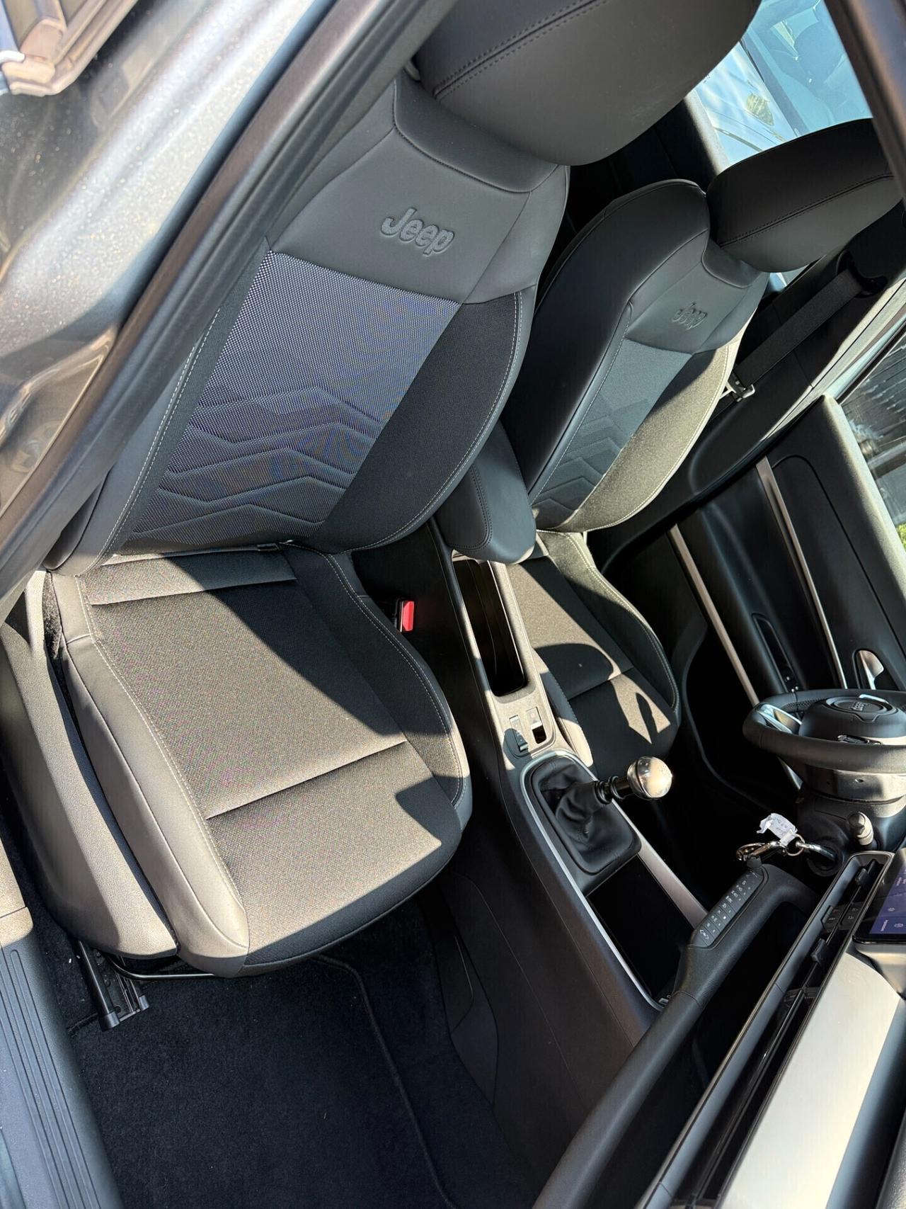 Jeep Avenger 1.2 Turbo 100 CV Summit