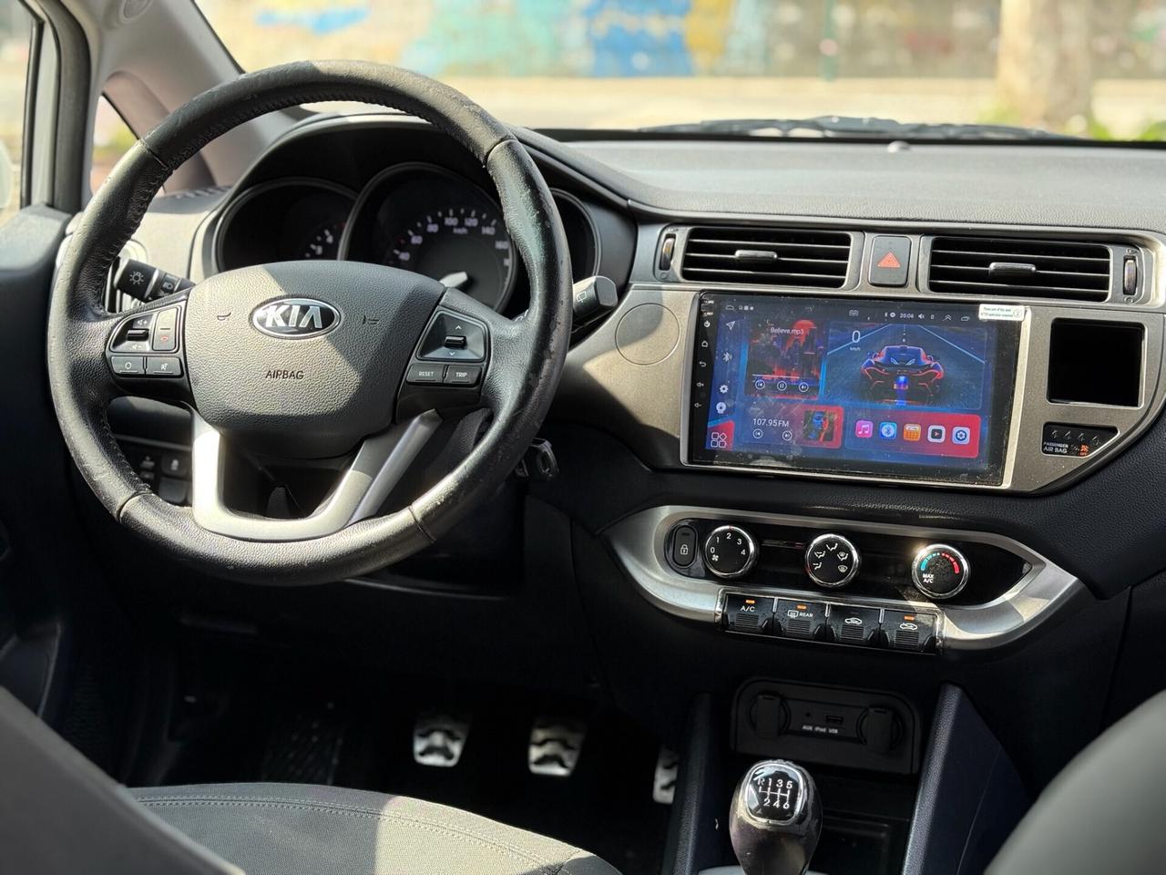 KIA Rio 1.1 CRDi 75cv 2013 5p. Cool