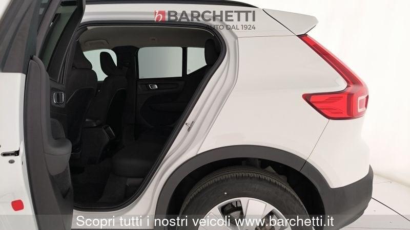 Volvo XC40 (2017----) T2 MOMENTUM CORE