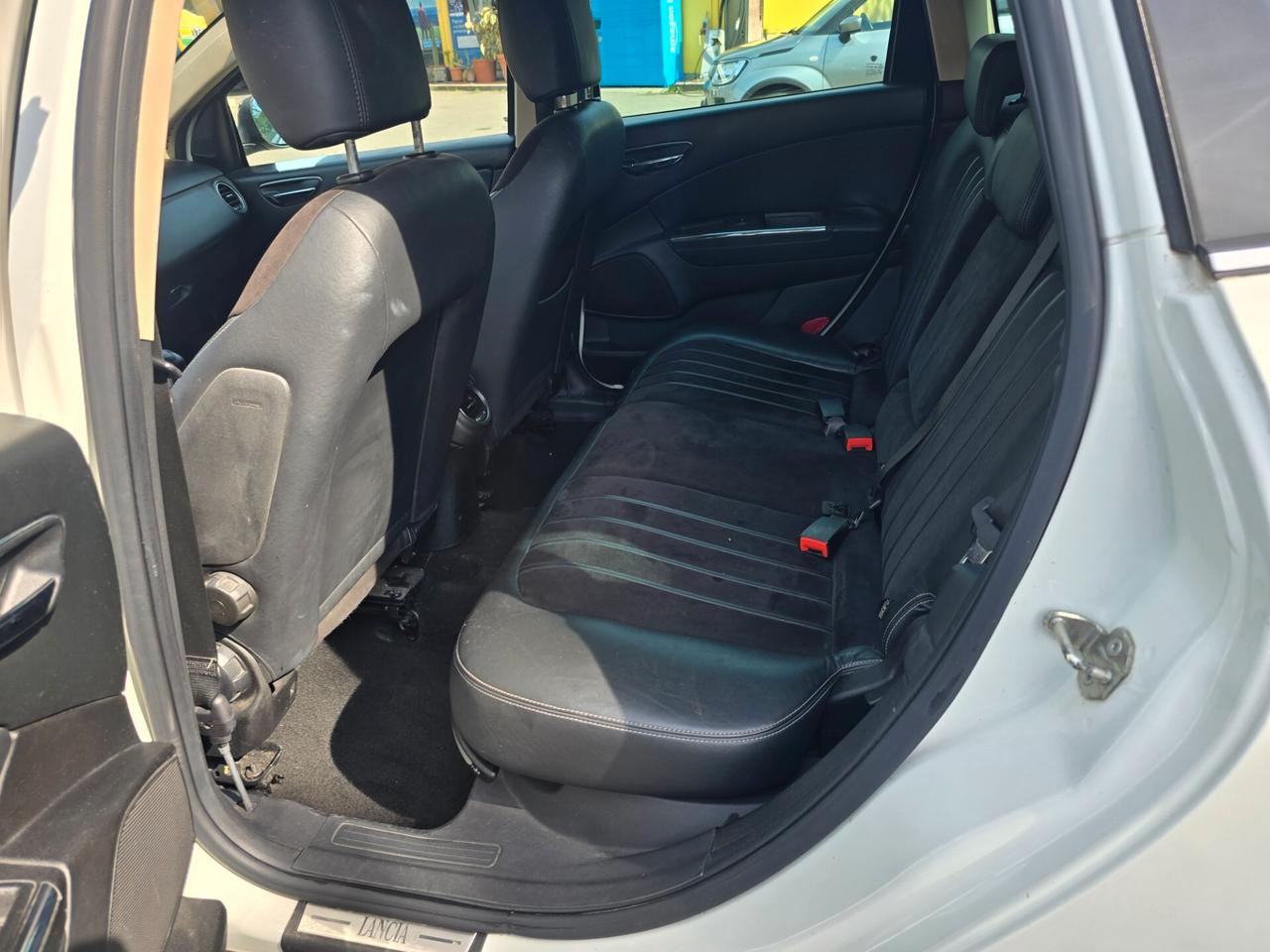 Lancia Delta 1.6 MJT DPF Gold