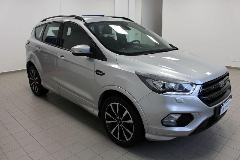 Ford Kuga 2.0 TDCI 150 CV S&S AWD ST-Line