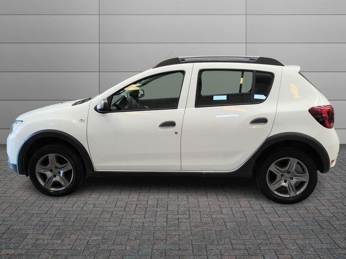 DACIA Sandero II 2017 Stepway - Sandero Stepway 1.5 blue dci Comfo