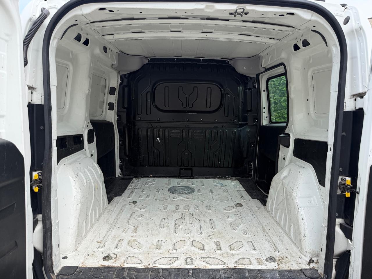 Fiat Doblo Cargo 1.6 MJT 120CV PRONTA AL USO