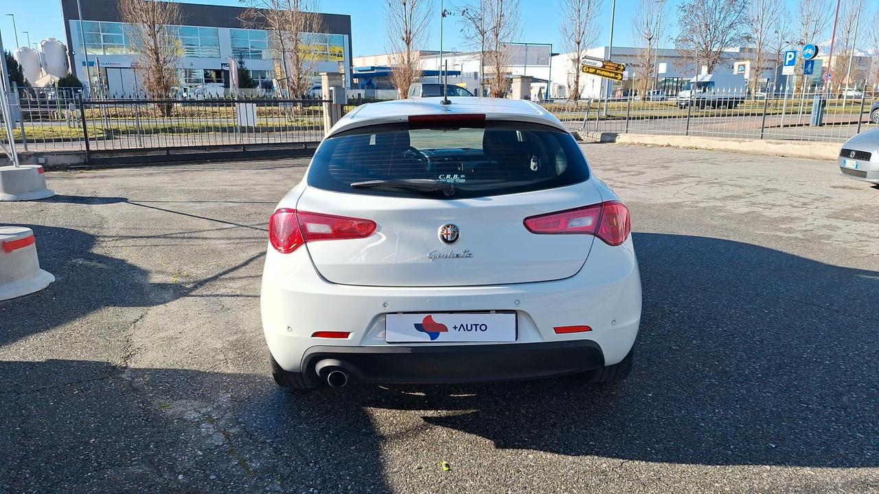 Alfa Romeo Giulietta 1.6 JTDm-2 120 CV Distinctive