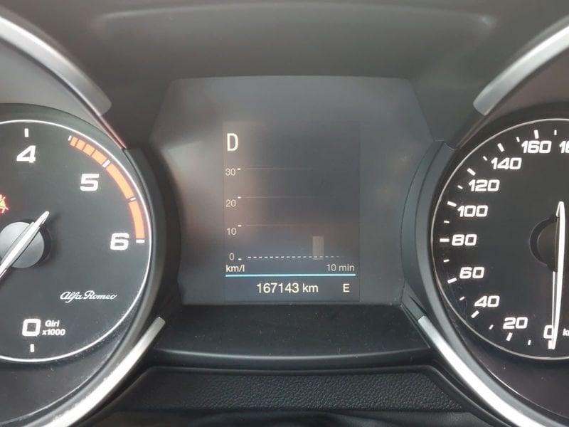 Alfa Romeo Stelvio 2.2 Turbo Diesel 160CV AT8 RWD Business