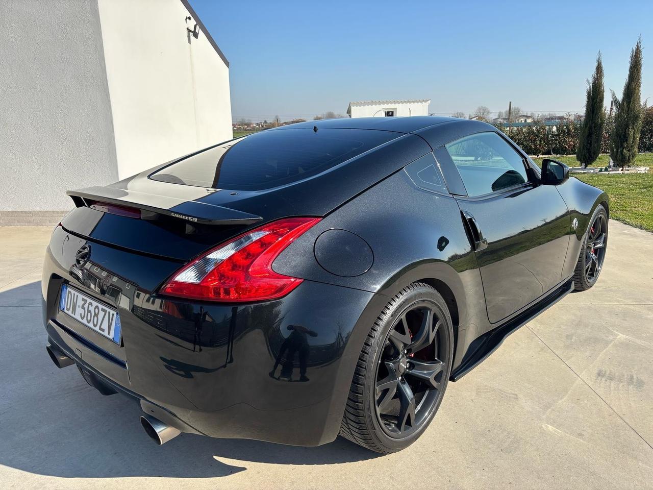 Nissan Z 370 z black edition