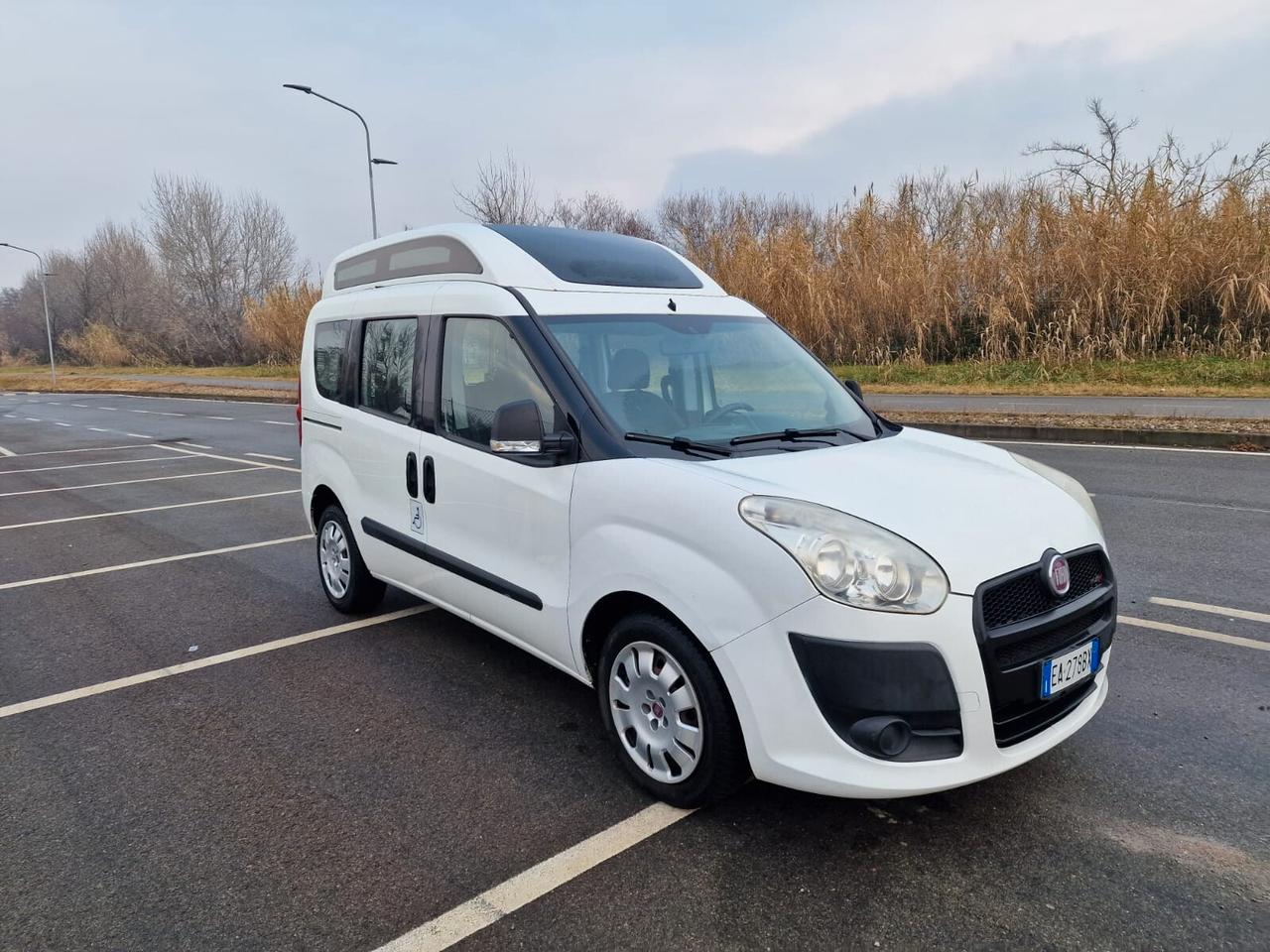 Fiat Doblo 1.6 MJT 16V trasporto disabili - 2012