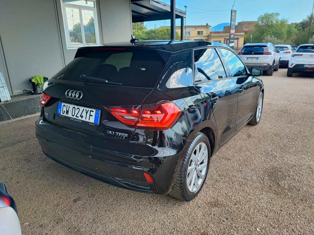 Audi A1 SPB 30 TFSI S tronic line edition