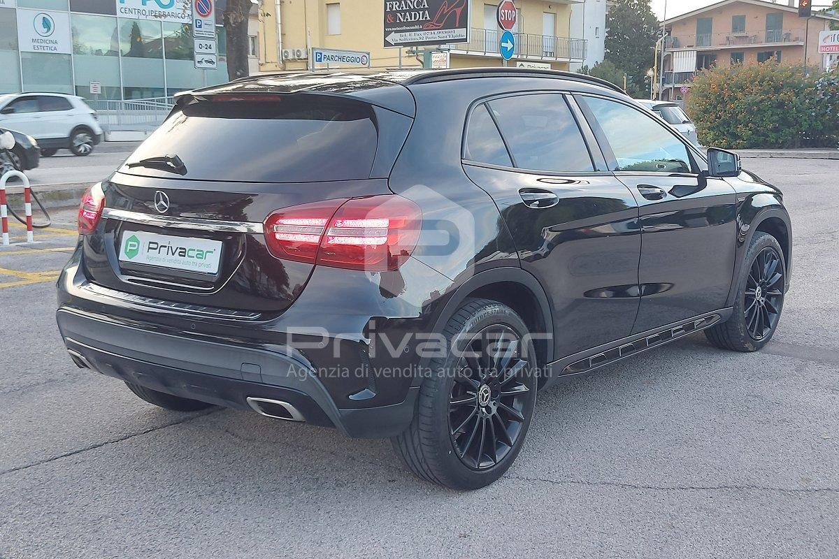 MERCEDES GLA 200 d Automatic 4Matic Premium